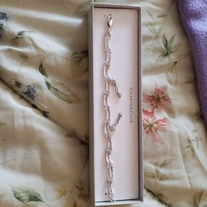 Bracelet and earrings set